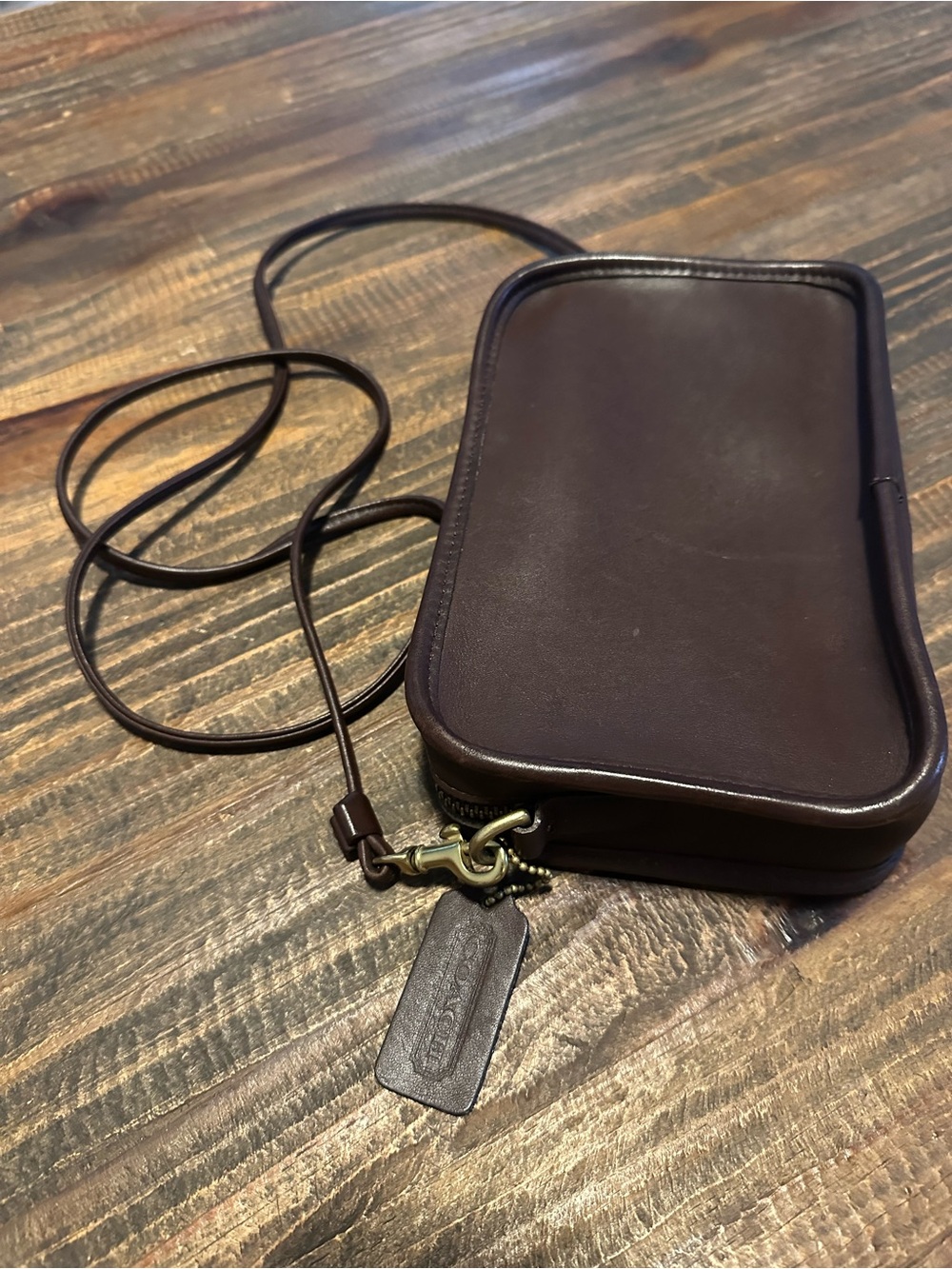Vintage Coach Carnival 9925 Mahogany Leather Crossbody Bag 1996 - Picture 7 of 10